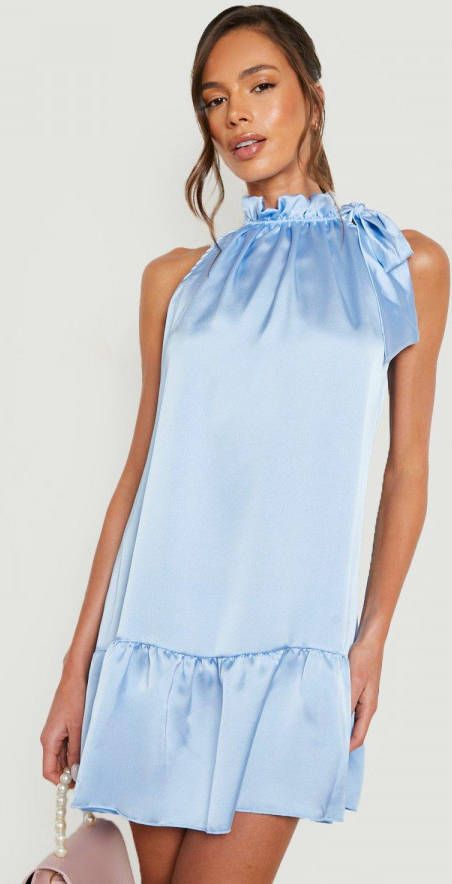 boohoo Gesmokte Satijnen Jurk Met Hoge Hals En Franjes, Dusty Blue