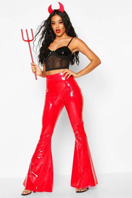 boohoo Halloween Vinyl Broek Met Wijde Pijpen, Red