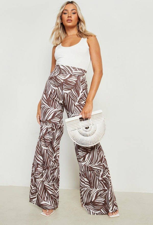 boohoo Jersey Palm Print Wide Leg Broek Met Laagjes, Multi