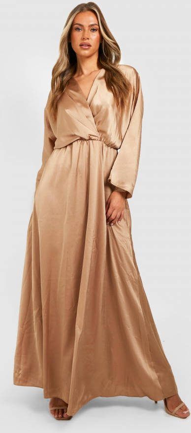 boohoo Satijnen Maxi Jurk Met Vleermuismouwen, Champagne