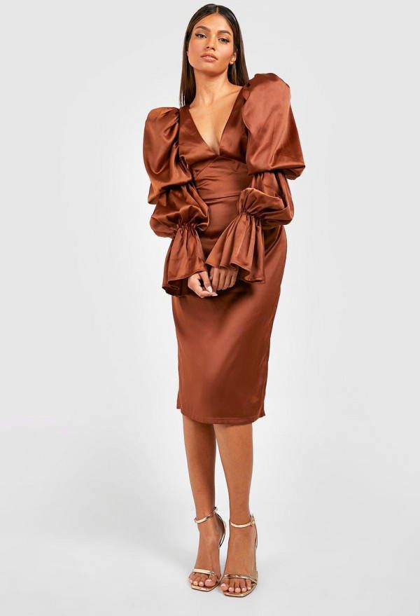 boohoo Satijnen Midi Jurk Met Grote Pofmouwen, Chocolate