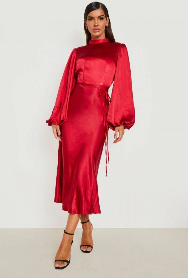 boohoo Satijnen Midi Jurk Met Hoge Hals En Ballonmouwen, Berry