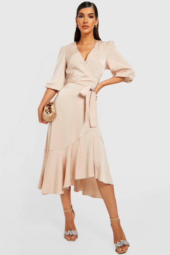 boohoo Satijnen Midi Jurk Met Laagjes En Geplooide Zoom, Champagne