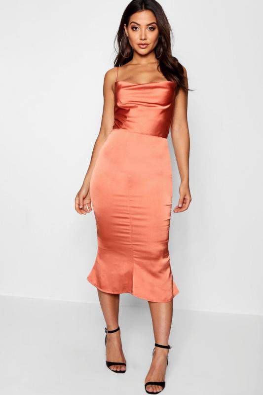boohoo Satijnen Midi Jurk Met Waterval Hals, Fish Tail En Veters, Oranje