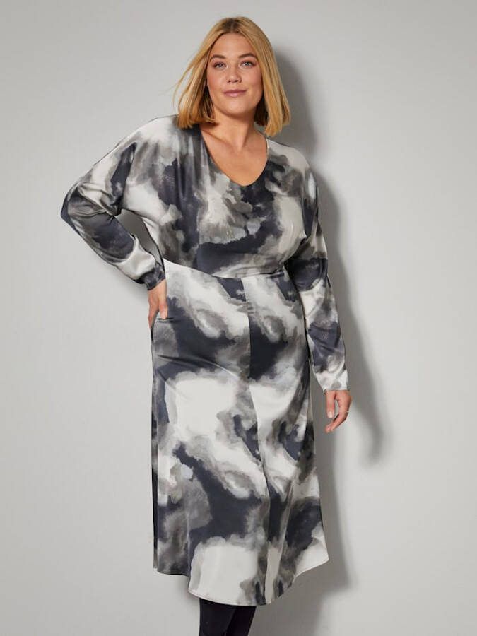 Sara Lindholm Jurk Van soepelvallend satijn Zwart/Multicolor